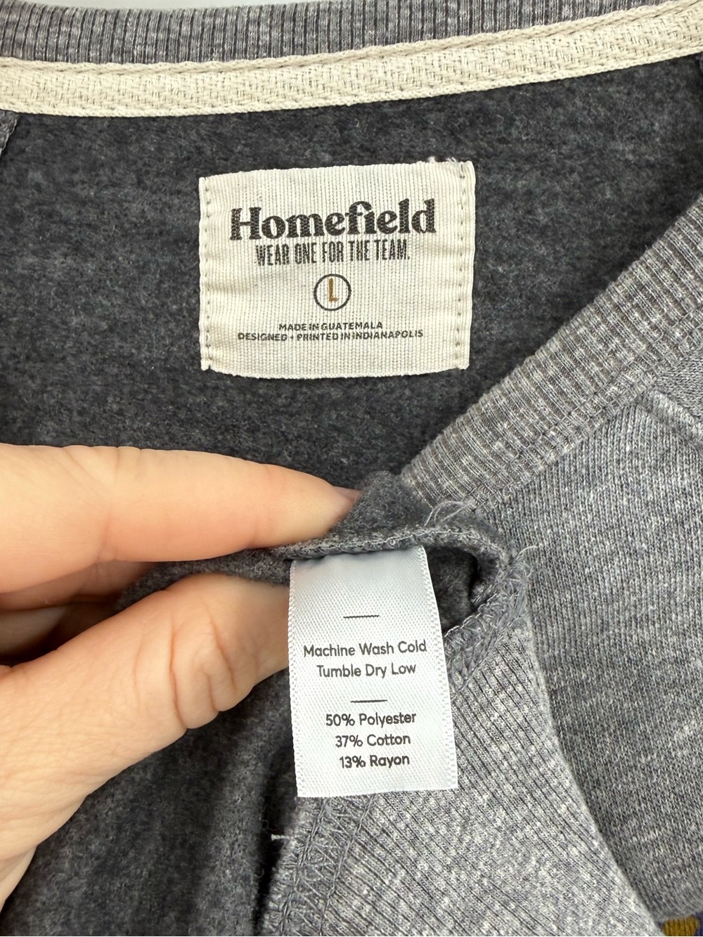 Homefield U of Washington Huskies Bow Down Sweatshirt | Heather Gray | Large - Picture 5 of 5